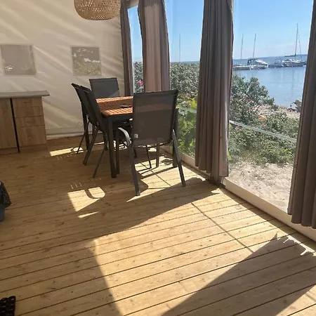 Male Morze Camping Chałupy