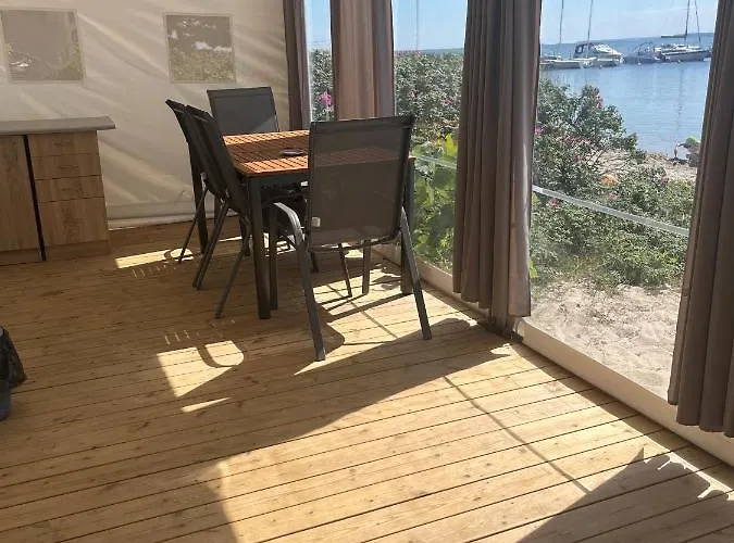 Male Morze Camping Chałupy