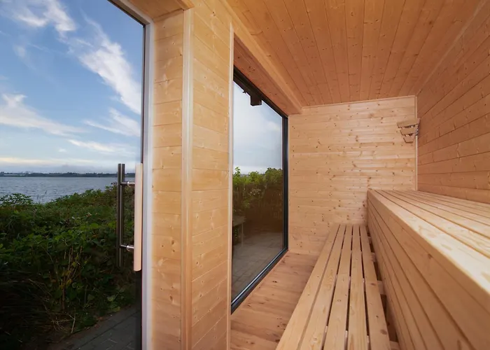 Male Morze Camping *